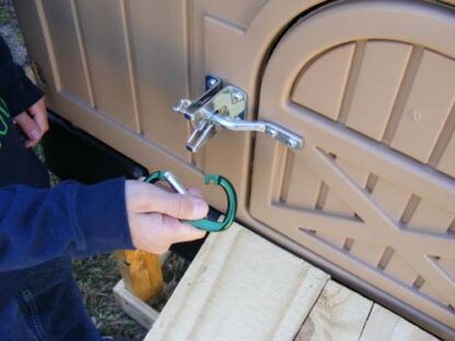 Snap Lock Standard Chicken Coop by Formex